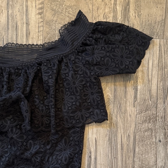 Victoria's Secret-Black Lace Bodysuit-Size S - Picture 3 of 4
